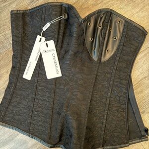 Black Lace Corset Size Large - NWT